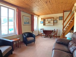 First Floor Sitting Room 2- click for photo gallery